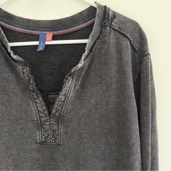 Pilcro Split Hem Charcoal Pullover Sweater Small - Picture 2 of 6